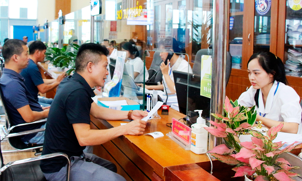 Bac Giang improves public services thanks to digitization